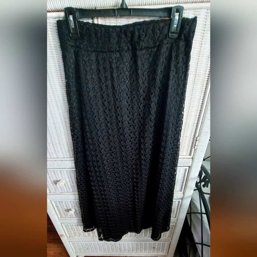 Black Ashley Blue Skirt